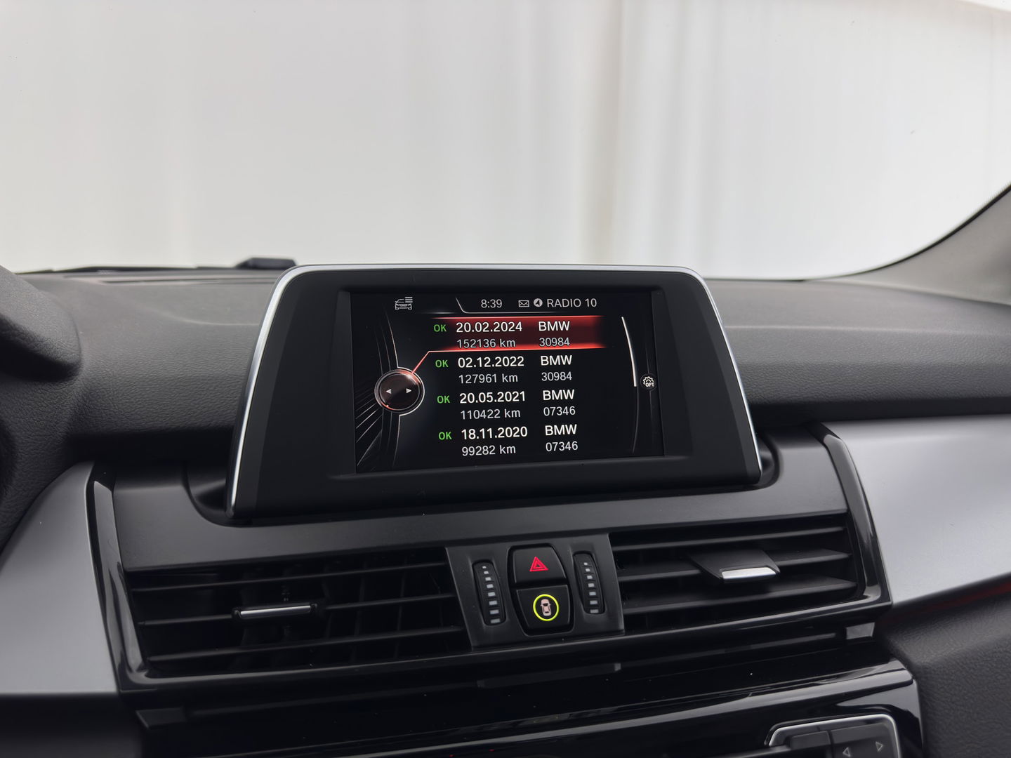 BMW 2 Serie Active Tourer 225xe iPerformance Centennial Executive Aut. *FULL-LED | SPORT-SEATS | NAVI-FULLMAP | KEYLESS | ECC | PDC | CRUISE | 17''ALU*