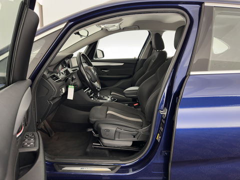 BMW 2 Serie Active Tourer 225xe iPerformance Centennial Executive Aut. *FULL-LED | SPORT-SEATS | NAVI-FULLMAP | KEYLESS | ECC | PDC | CRUISE | 17''ALU*