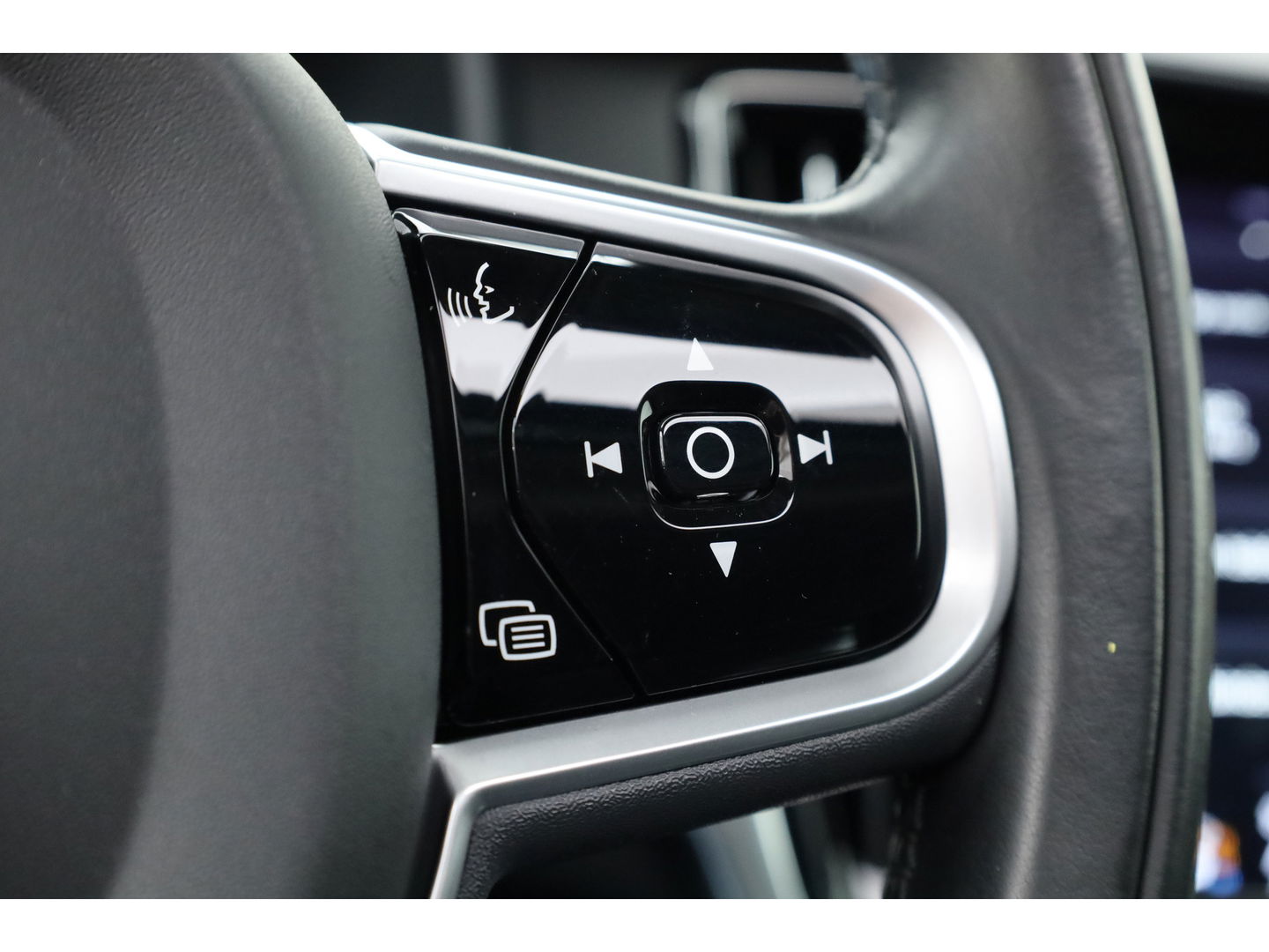 Volvo S90 2.0 T8 AWD Inscription | Polestar | Full Option | B&W audio | luchtvering | Schuifdak | massage | Trekhaak |