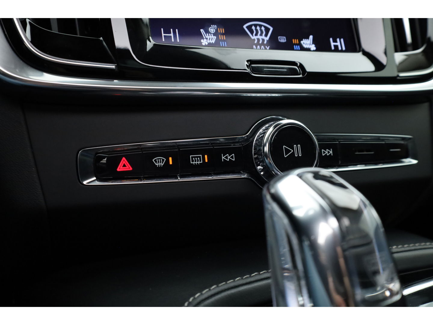 Volvo S90 2.0 T8 AWD Inscription | Polestar | Full Option | B&W audio | luchtvering | Schuifdak | massage | Trekhaak |