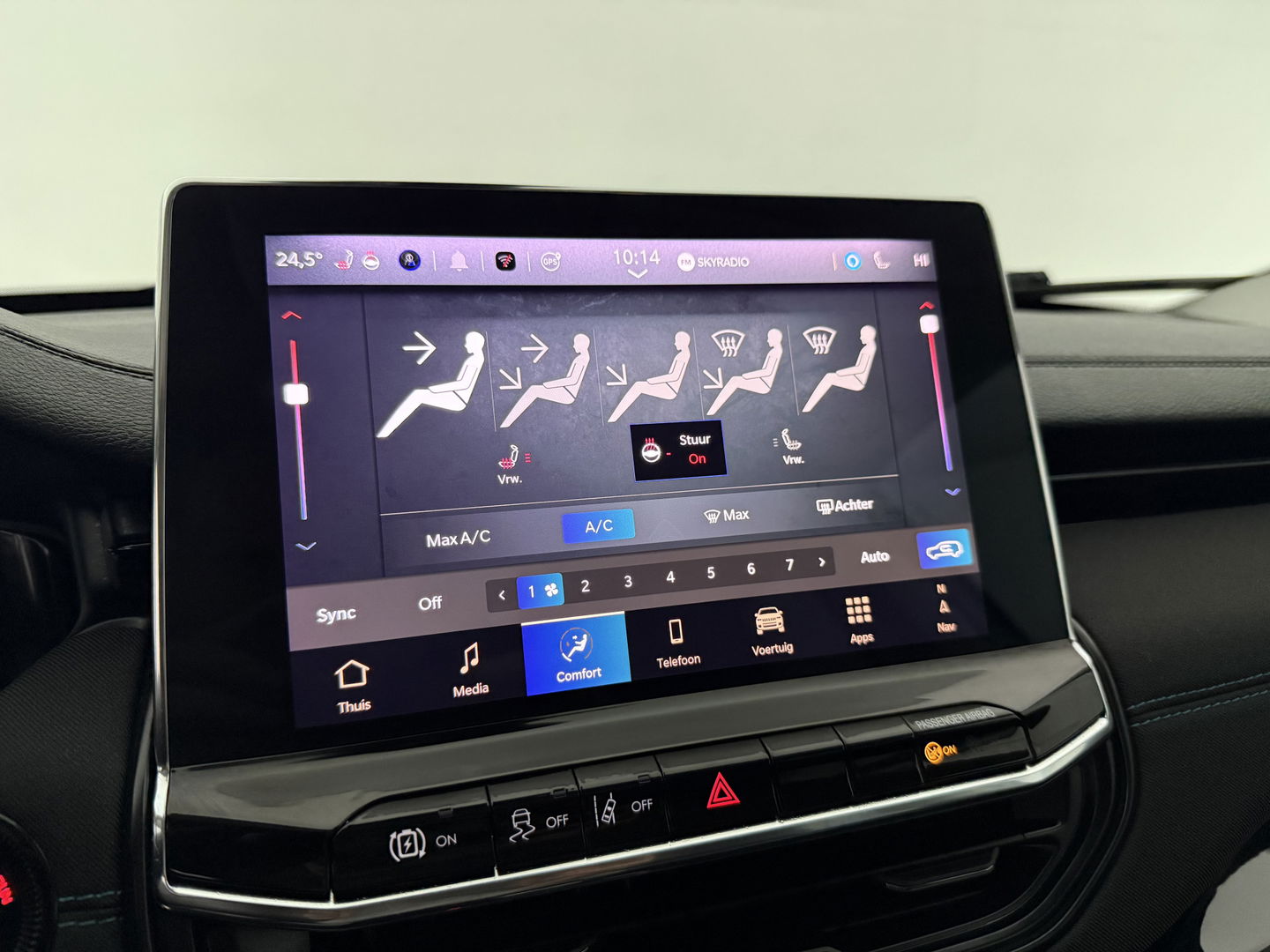 Jeep Compass 4xe 240PK Plug-in Hybrid Electric Upland | SOH: 92% | Virtual | Adap. Cruise | Stoel/ Stuur verwarmd | Keyless | Camera | Carplay