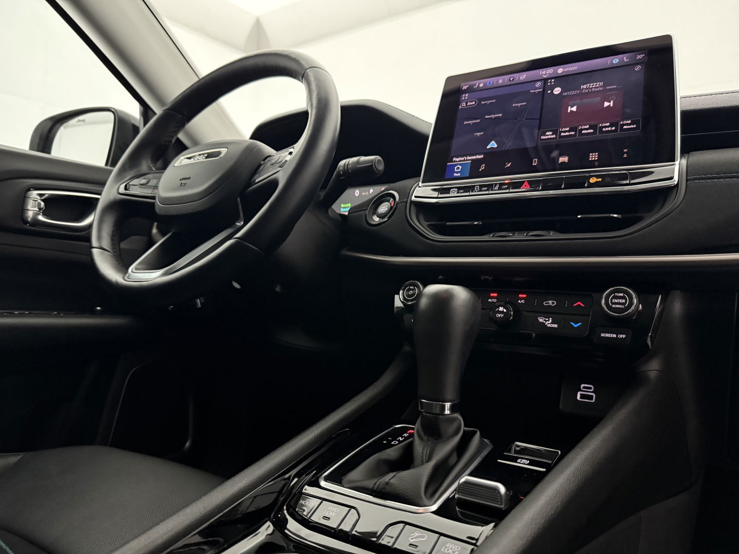 Jeep Compass 4xe 240 Plug-in Hybrid Electric Upland | SOH 95% | Virtual | Carplay | Camera | Stoel/stuurverw. | Adaptive Cruise | LED | Keyless