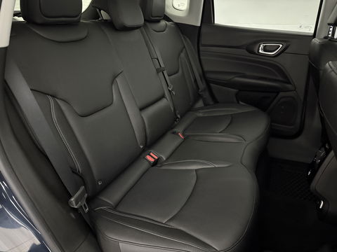 Jeep Compass 4xe 240PK Plug-in Hybrid Electric S | SOH 95% | Virtual | Camera | Verwarmd stuur/stoel | Carplay | Leder | Keyless