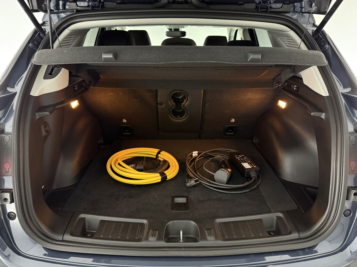 Jeep Compass 4xe 240PK Plug-in Hybrid Electric S | SOH 95% | Virtual | Camera | Verwarmd stuur/stoel | Carplay | Leder | Keyless