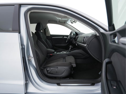 Audi A3 Sportback 1.2 TFSI Ambition Pro Line plus Aut. *NAVI-FULLMAP | XENON | SPORT-SEATS | ECC | CRUISE | 18''ALU*