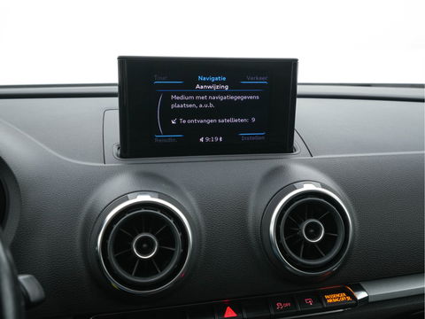 Audi A3 Sportback 1.2 TFSI Ambition Pro Line plus Aut. *NAVI-FULLMAP | XENON | SPORT-SEATS | ECC | CRUISE | 18''ALU*