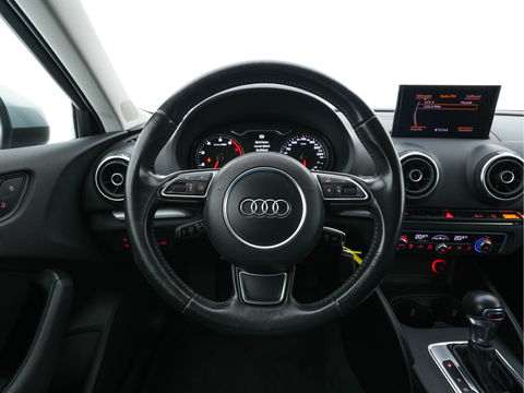 Audi A3 Sportback 1.2 TFSI Ambition Pro Line plus Aut. *NAVI-FULLMAP | XENON | SPORT-SEATS | ECC | CRUISE | 18''ALU*