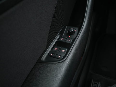 Audi A3 Sportback 1.2 TFSI Ambition Pro Line plus Aut. *NAVI-FULLMAP | XENON | SPORT-SEATS | ECC | CRUISE | 18''ALU*