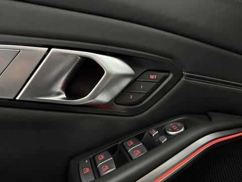 BMW 3-serie 330e eDrive 292PK M-Sport | SOH 90% | Pano | HuD | 360° | Sfeer | Virtual | Memory | Adap. Cruise | Carplay | Keyless | NAP