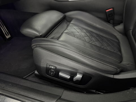 BMW 3-serie 330e eDrive 292PK M-Sport | SOH 90% | Pano | HuD | 360° | Sfeer | Virtual | Memory | Adap. Cruise | Carplay | Keyless | NAP