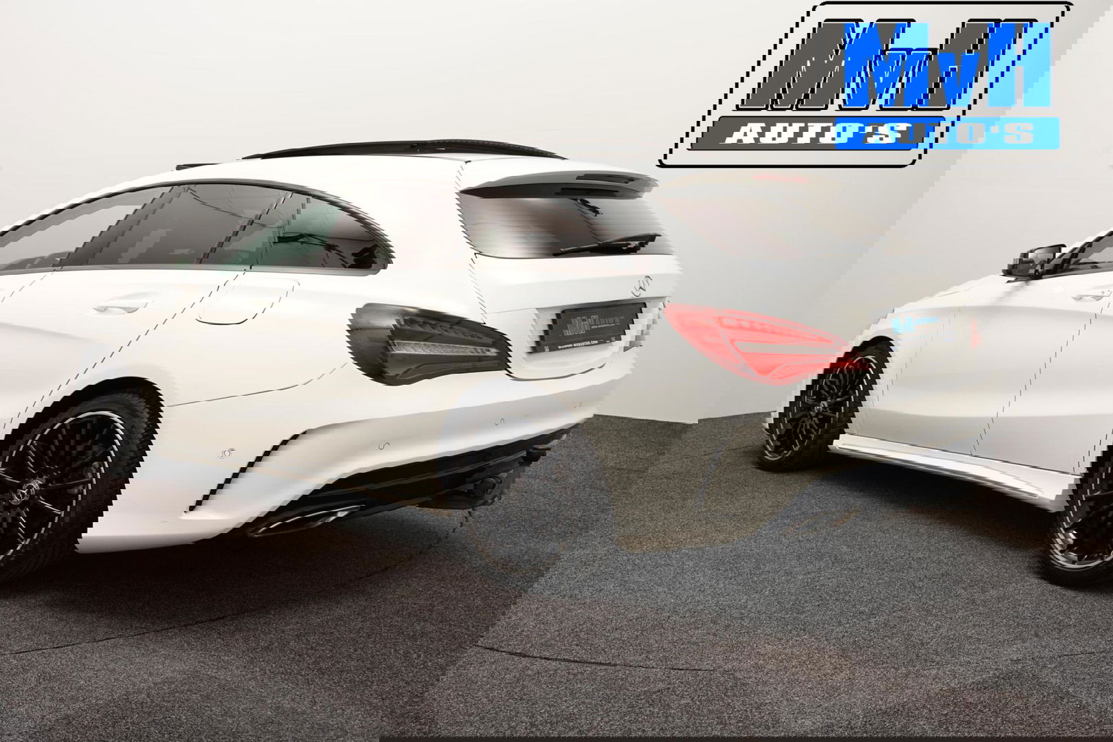 Mercedes-Benz CLA Shooting Brake 180 AMG|PANO|LED|TREKHAAK