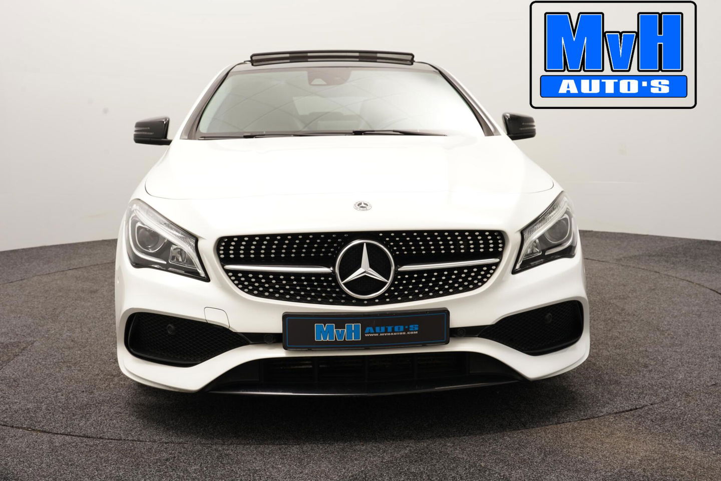 Mercedes-Benz CLA Shooting Brake 180 AMG|PANO|LED|TREKHAAK