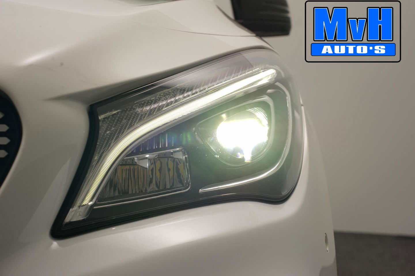 Mercedes-Benz CLA Shooting Brake 180 AMG|PANO|LED|TREKHAAK