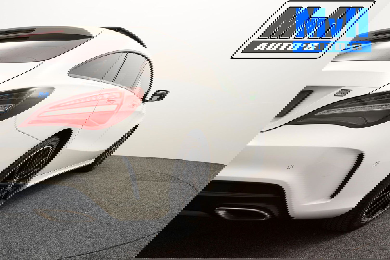 Mercedes-Benz CLA Shooting Brake 180 AMG|PANO|LED|TREKHAAK