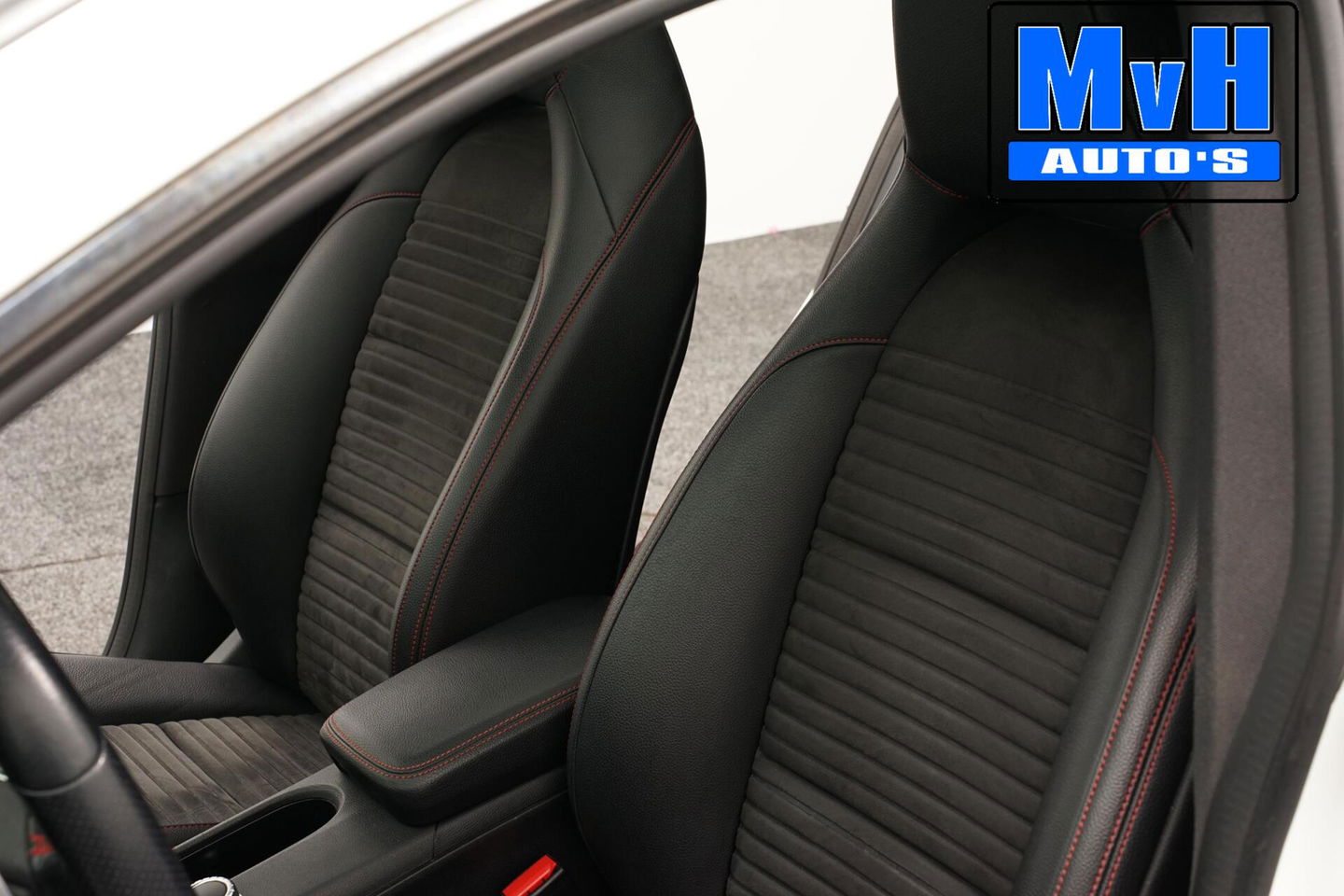 Mercedes-Benz CLA Shooting Brake 180 AMG|PANO|LED|TREKHAAK