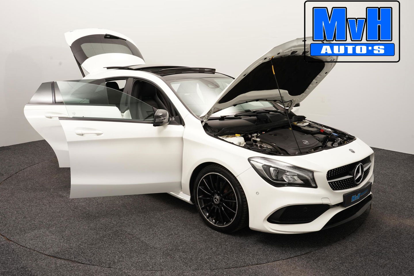 Mercedes-Benz CLA Shooting Brake 180 AMG|PANO|LED|TREKHAAK