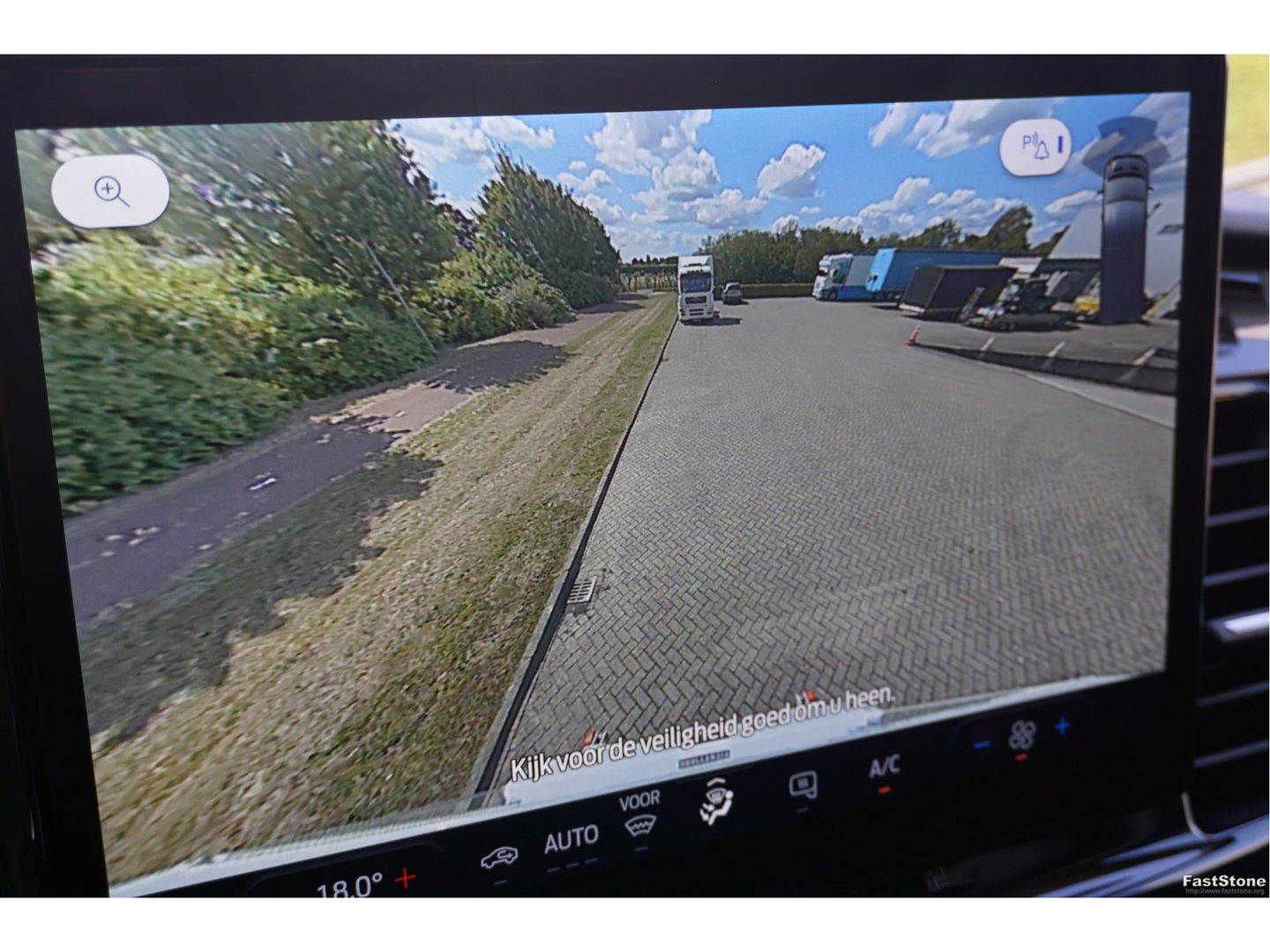 Ford Transit 350L 165PK Bakwagen AUT-10 BPM VRIJ Navi, ACC, Dhollandia 1000KG, 3.5T Trekgewicht!! NR. A01*