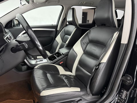 Volvo V70 2.0T R-Desgin 200PK | Cruise | Clima | Trekh. | Stoelverw. | Navi | Parkeersens. | NAP