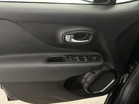 Jeep Renegade 4xe 240PK Plug-in Hybrid Electric S | SOH: 97% | Camera | Stoel/stuurverw. | Navi | Adaptive Cruise | Dodehoek | Keyless