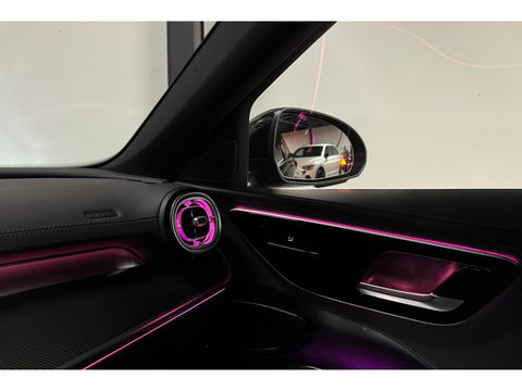 Mercedes-Benz C-Klasse 220 d 4MATIC AMG Mild Hybride PANO KEYLESS