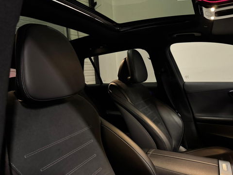 Mercedes-Benz C-Klasse 220 d 4MATIC AMG Mild Hybride PANO KEYLESS