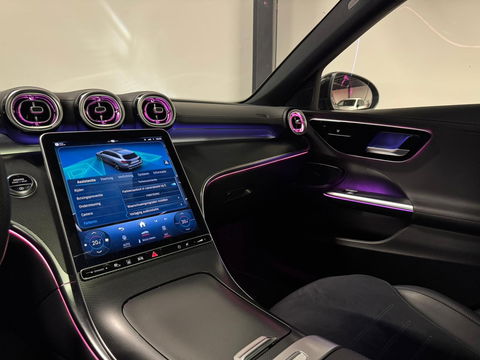 Mercedes-Benz C-Klasse 220 d 4MATIC AMG Mild Hybride PANO KEYLESS