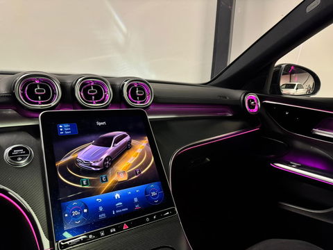 Mercedes-Benz C-Klasse 220 d 4MATIC AMG Mild Hybride PANO KEYLESS