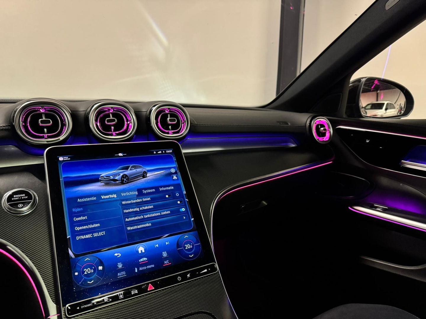 Mercedes-Benz C-Klasse 220 d 4MATIC AMG Mild Hybride PANO KEYLESS