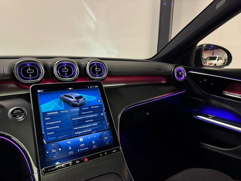 Mercedes-Benz C-Klasse 220 d 4MATIC AMG Mild Hybride PANO KEYLESS