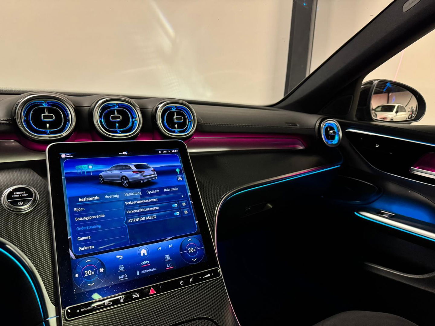 Mercedes-Benz C-Klasse 220 d 4MATIC AMG Mild Hybride PANO KEYLESS