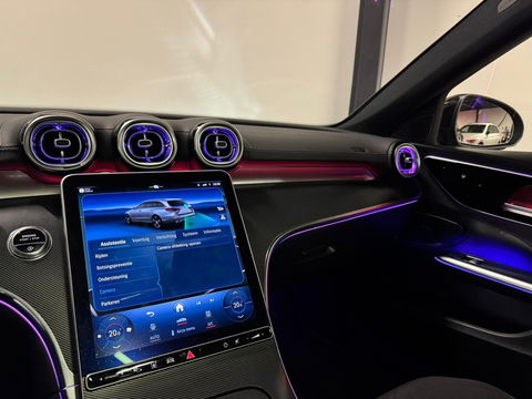 Mercedes-Benz C-Klasse 220 d 4MATIC AMG Mild Hybride PANO KEYLESS