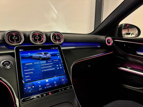 Mercedes-Benz C-Klasse 220 d 4MATIC AMG Mild Hybride PANO KEYLESS