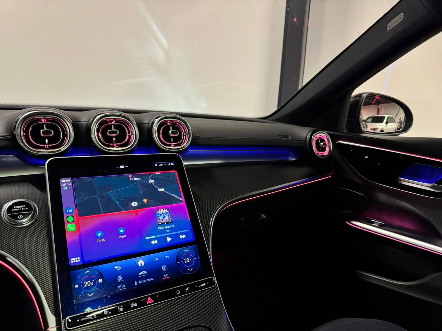 Mercedes-Benz C-Klasse 220 d 4MATIC AMG Mild Hybride PANO KEYLESS