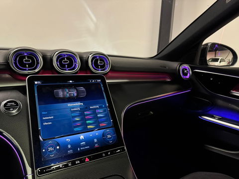 Mercedes-Benz C-Klasse 220 d 4MATIC AMG Mild Hybride PANO KEYLESS