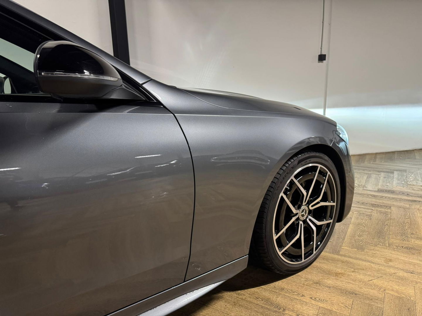 Mercedes-Benz C-Klasse 220 d 4MATIC AMG Mild Hybride PANO KEYLESS