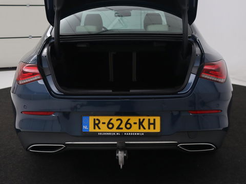 Mercedes-Benz CLA-Klasse 250e Luxury Line | Leder | Trekhaak | Carplay | Stoelverwarming | Widescreen | Camera | Stuurverwarming | Navigatie | Park Assist | Cruise control | PHEV | Plug In