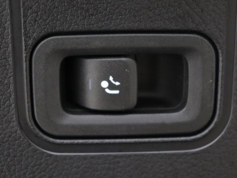 Mercedes-Benz CLA-Klasse 250e Luxury Line | Leder | Trekhaak | Carplay | Stoelverwarming | Widescreen | Camera | Stuurverwarming | Navigatie | Park Assist | Cruise control | PHEV | Plug In