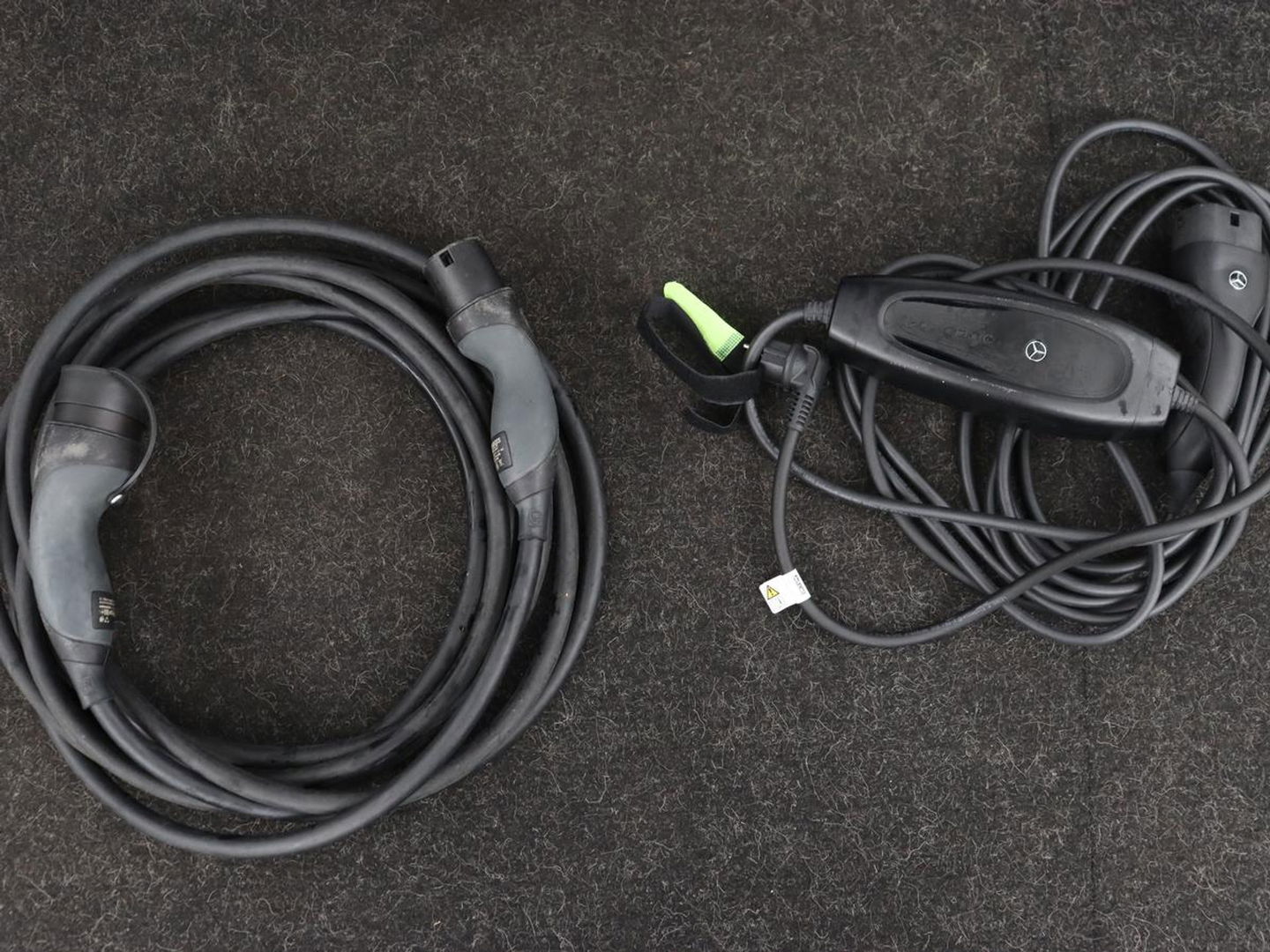 Mercedes-Benz CLA-Klasse 250e Luxury Line | Leder | Trekhaak | Carplay | Stoelverwarming | Widescreen | Camera | Stuurverwarming | Navigatie | Park Assist | Cruise control | PHEV | Plug In