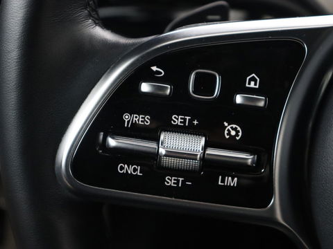 Mercedes-Benz CLA-Klasse 250e Luxury Line | Leder | Trekhaak | Carplay | Stoelverwarming | Widescreen | Camera | Stuurverwarming | Navigatie | Park Assist | Cruise control | PHEV | Plug In