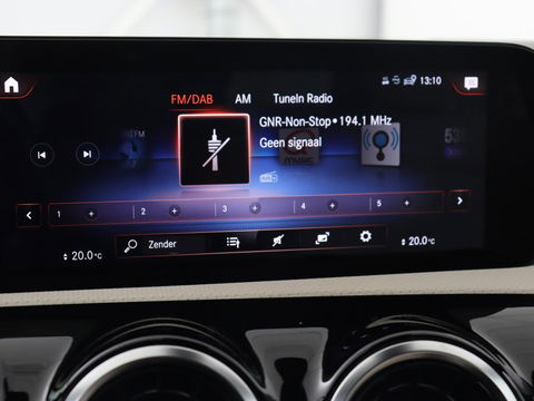 Mercedes-Benz CLA-Klasse 250e Luxury Line | Leder | Trekhaak | Carplay | Stoelverwarming | Widescreen | Camera | Stuurverwarming | Navigatie | Park Assist | Cruise control | PHEV | Plug In