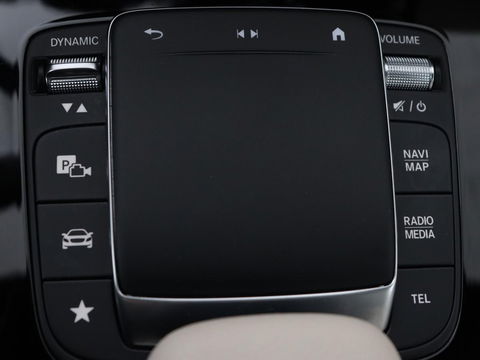 Mercedes-Benz CLA-Klasse 250e Luxury Line | Leder | Trekhaak | Carplay | Stoelverwarming | Widescreen | Camera | Stuurverwarming | Navigatie | Park Assist | Cruise control | PHEV | Plug In