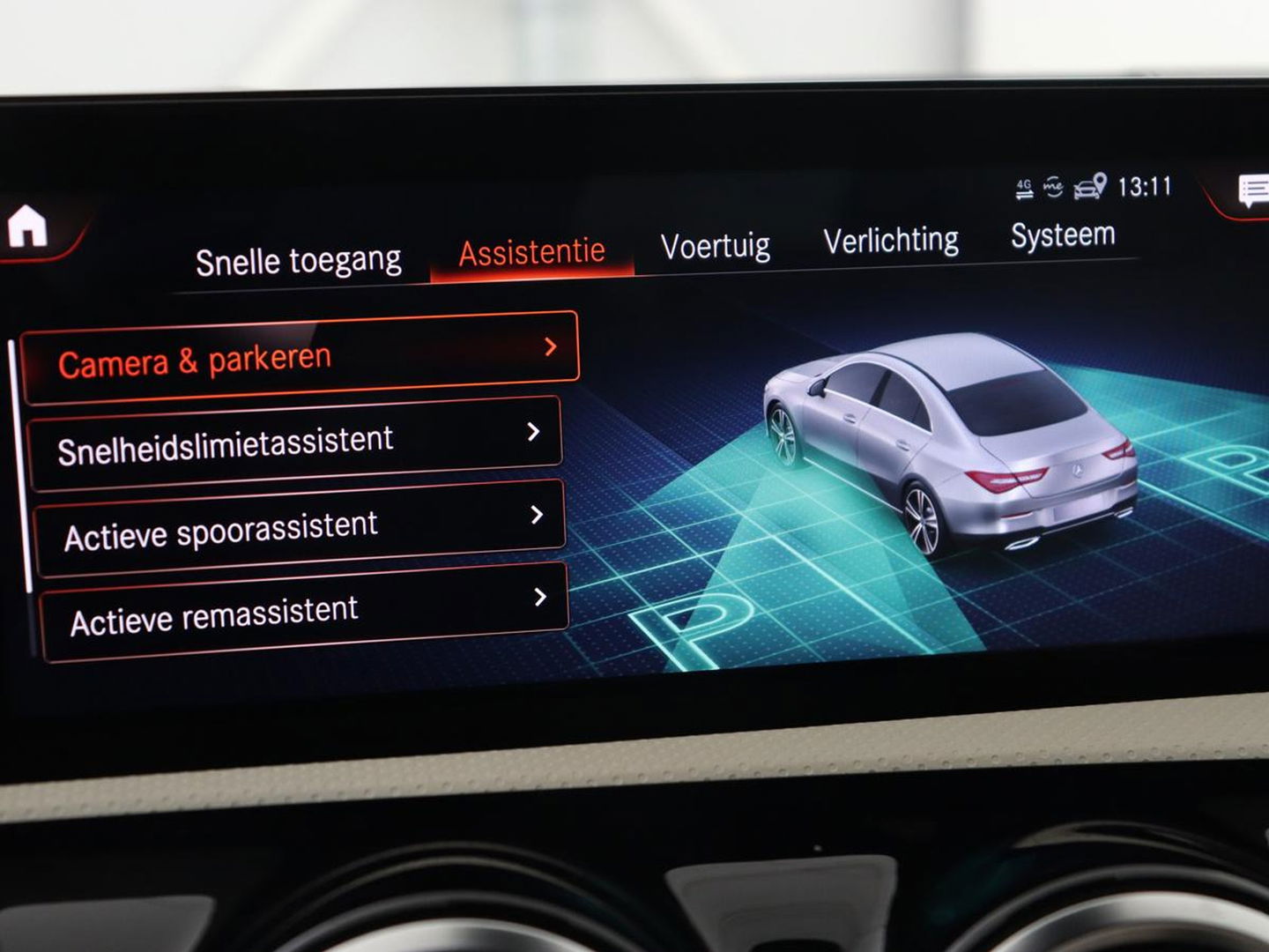 Mercedes-Benz CLA-Klasse 250e Luxury Line | Leder | Trekhaak | Carplay | Stoelverwarming | Widescreen | Camera | Stuurverwarming | Navigatie | Park Assist | Cruise control | PHEV | Plug In