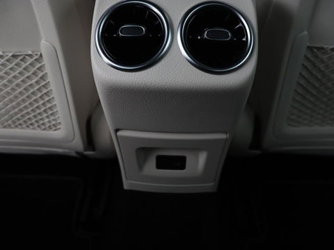 Mercedes-Benz CLA-Klasse 250e Luxury Line | Leder | Trekhaak | Carplay | Stoelverwarming | Widescreen | Camera | Stuurverwarming | Navigatie | Park Assist | Cruise control | PHEV | Plug In