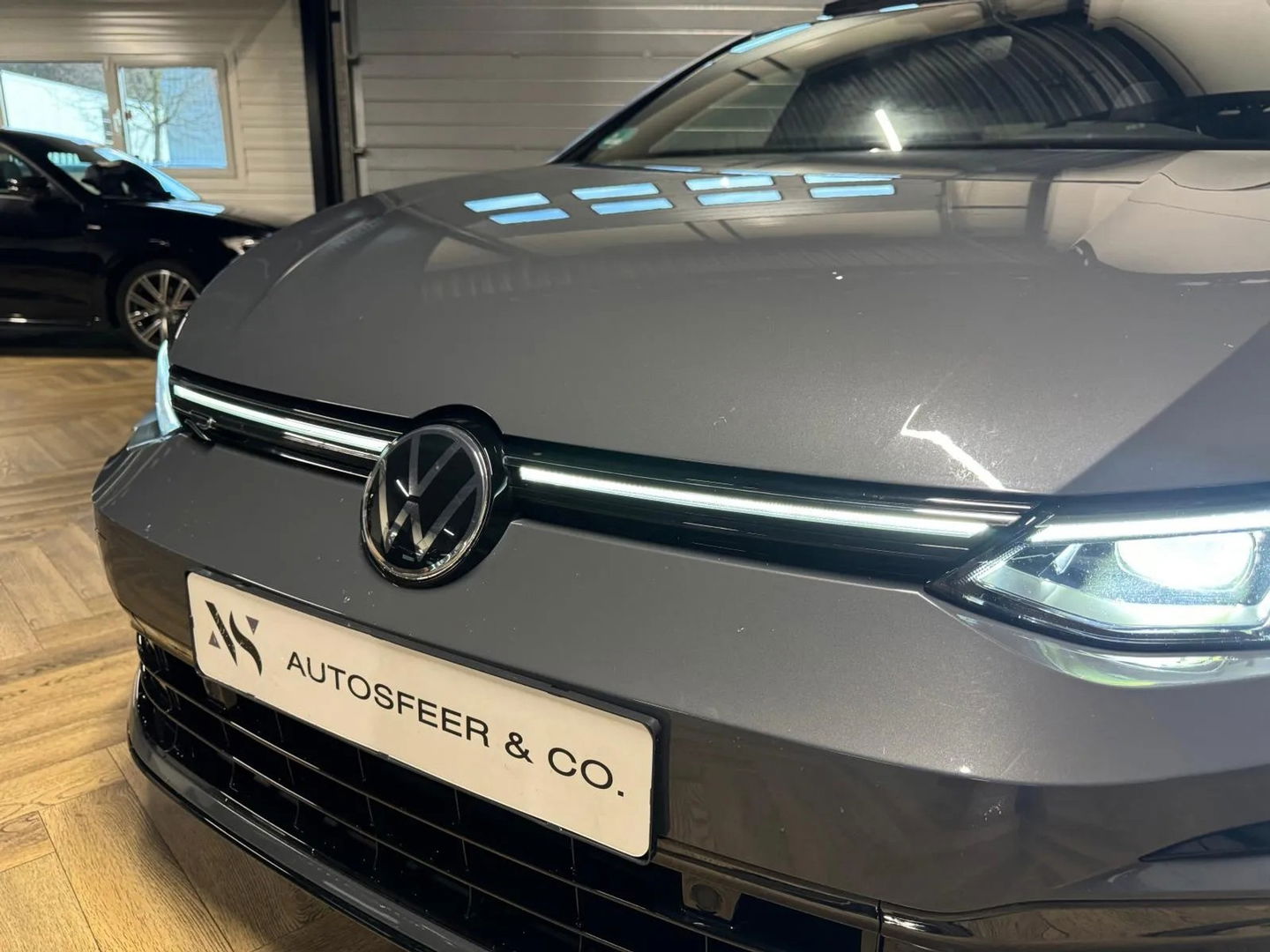 Volkswagen Golf 1.5 eTSI R-Line