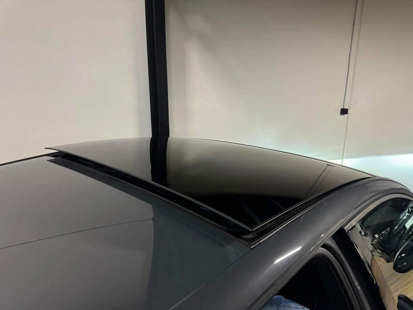 Volkswagen Golf 1.5 eTSI R-Line