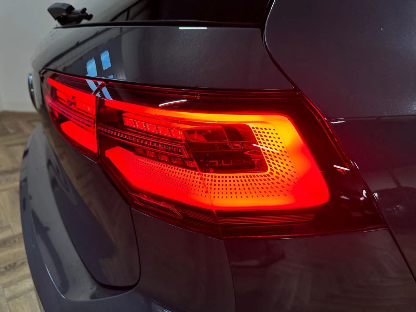 Volkswagen Golf 1.5 eTSI R-Line