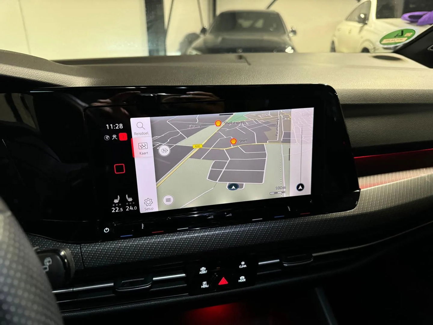 Volkswagen Golf 1.5 eTSI R-Line