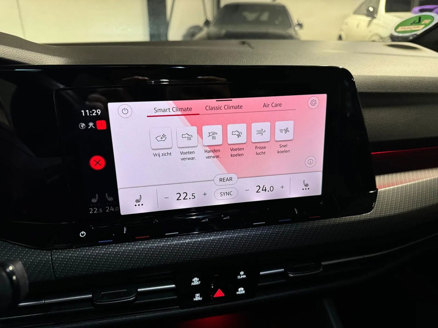 Volkswagen Golf 1.5 eTSI R-Line