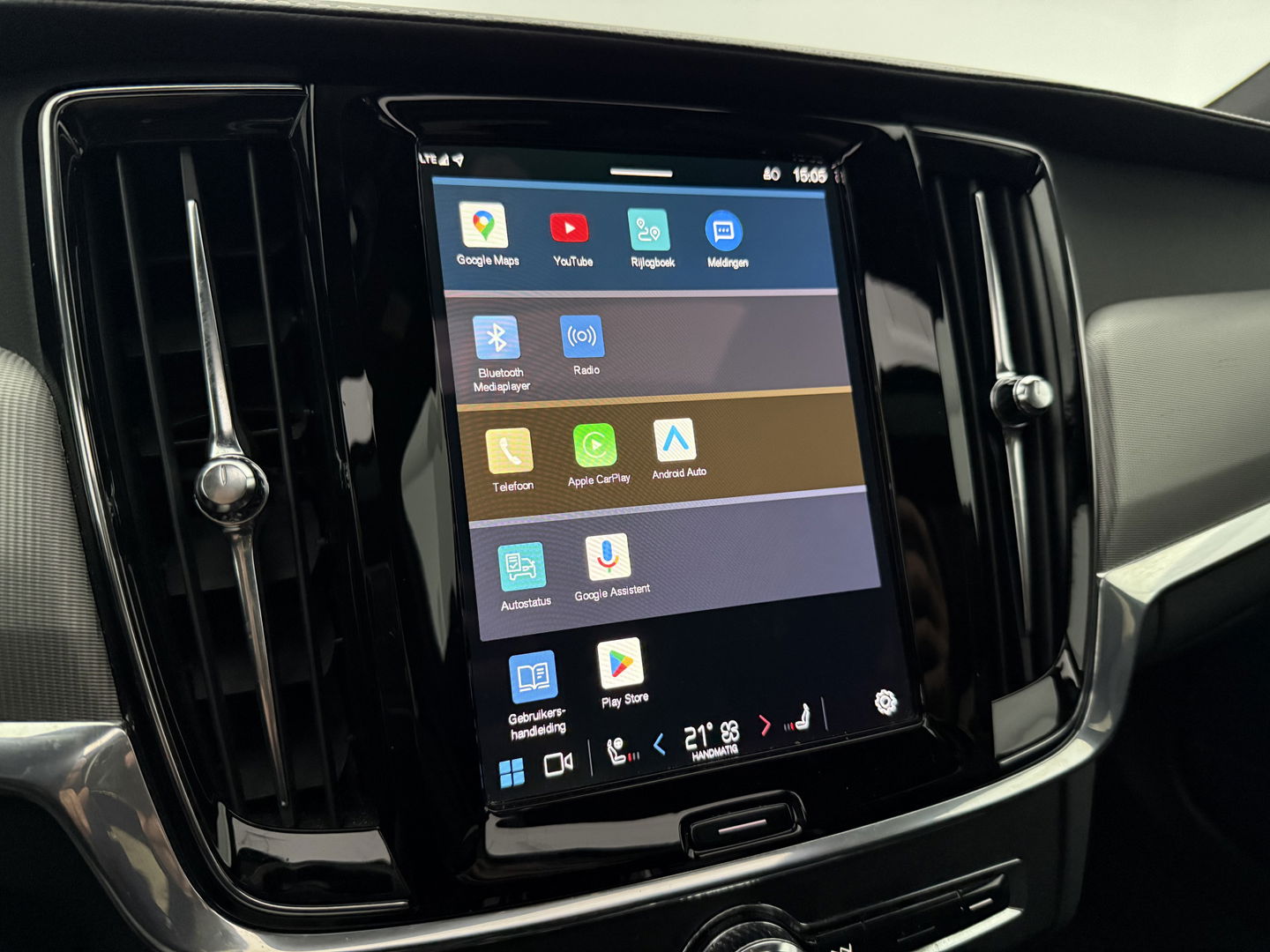 Volvo V90 2.0 T6 AWD 340PK R-Design | SOH 91% | Pano | H/K | Virtual | Trekh. | Memory | Stuur/Stoelverw. | Carplay | Camera | Keyless | NAP