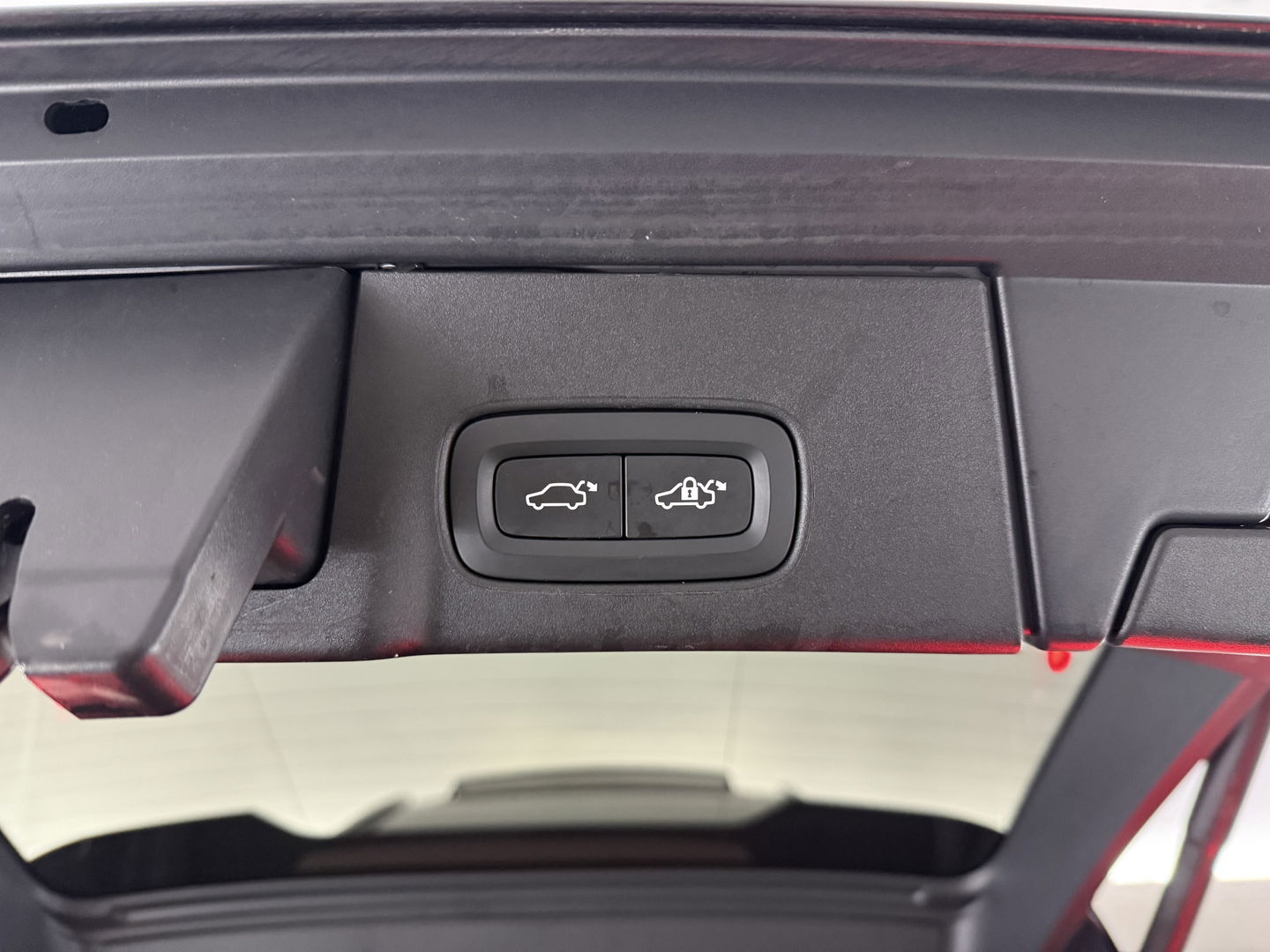 Volvo V90 2.0 T6 AWD 340PK R-Design | SOH 91% | Pano | H/K | Virtual | Trekh. | Memory | Stuur/Stoelverw. | Carplay | Camera | Keyless | NAP